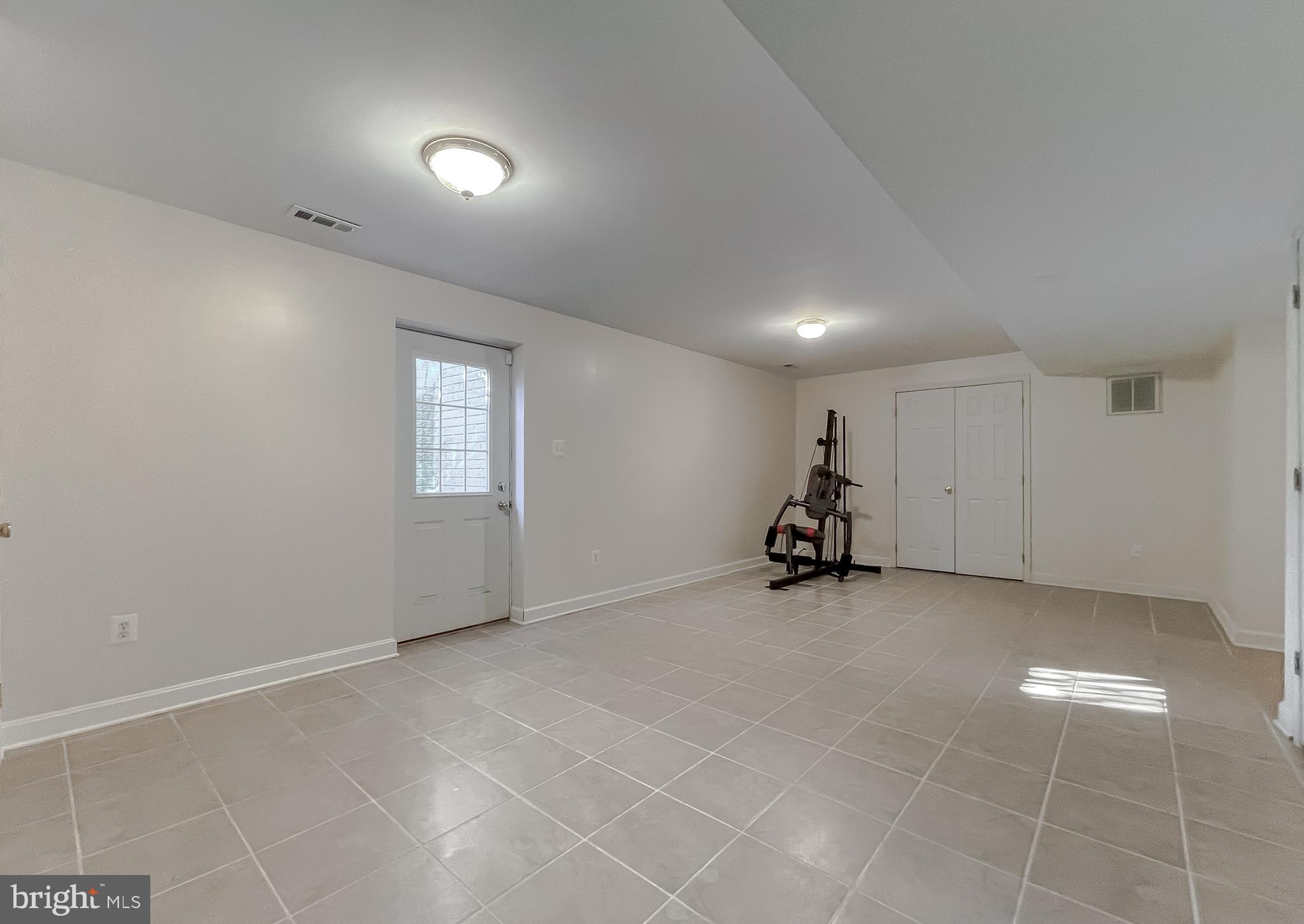 MEADOW LAKE - Residential