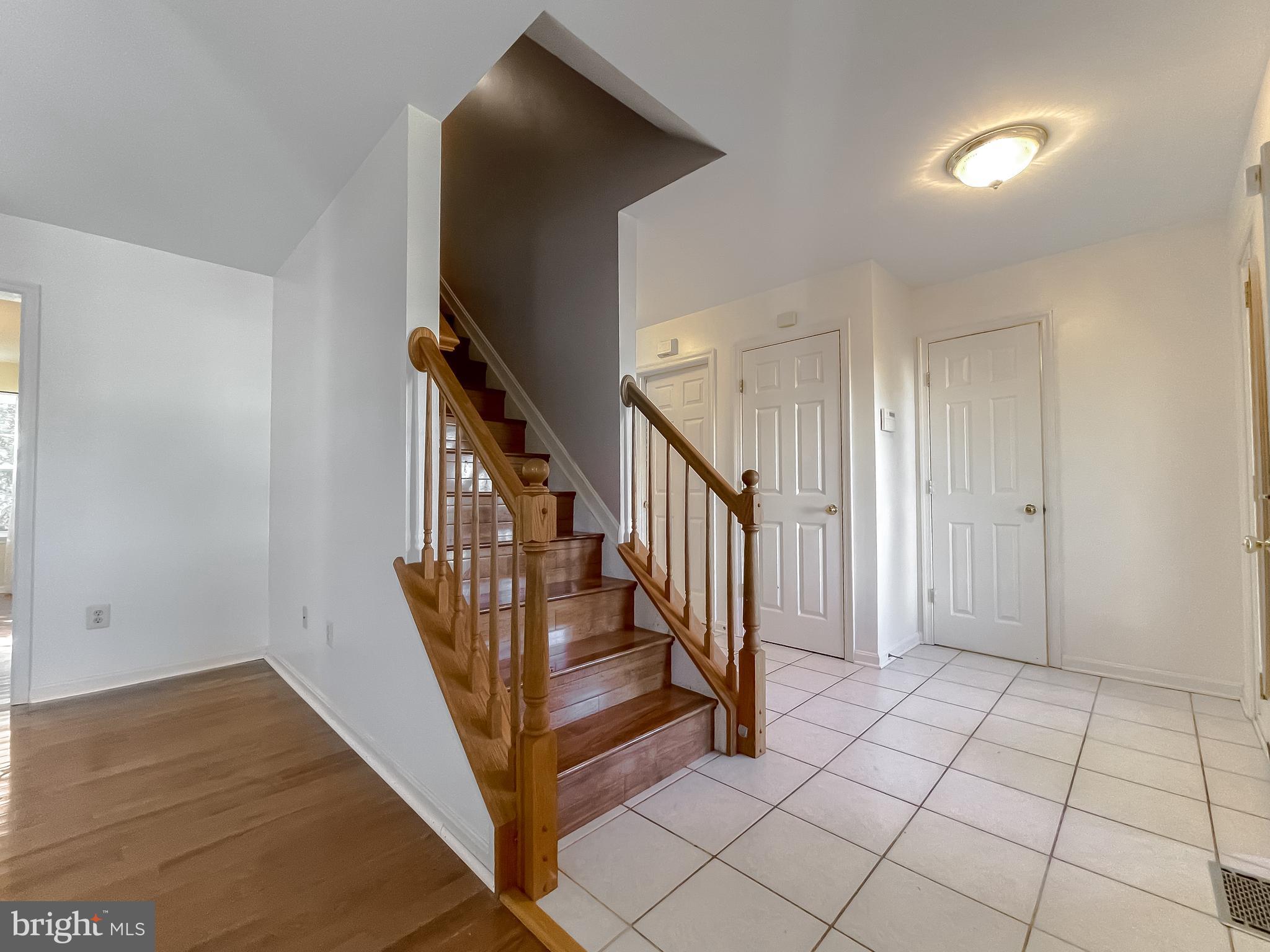 MEADOW LAKE - Residential