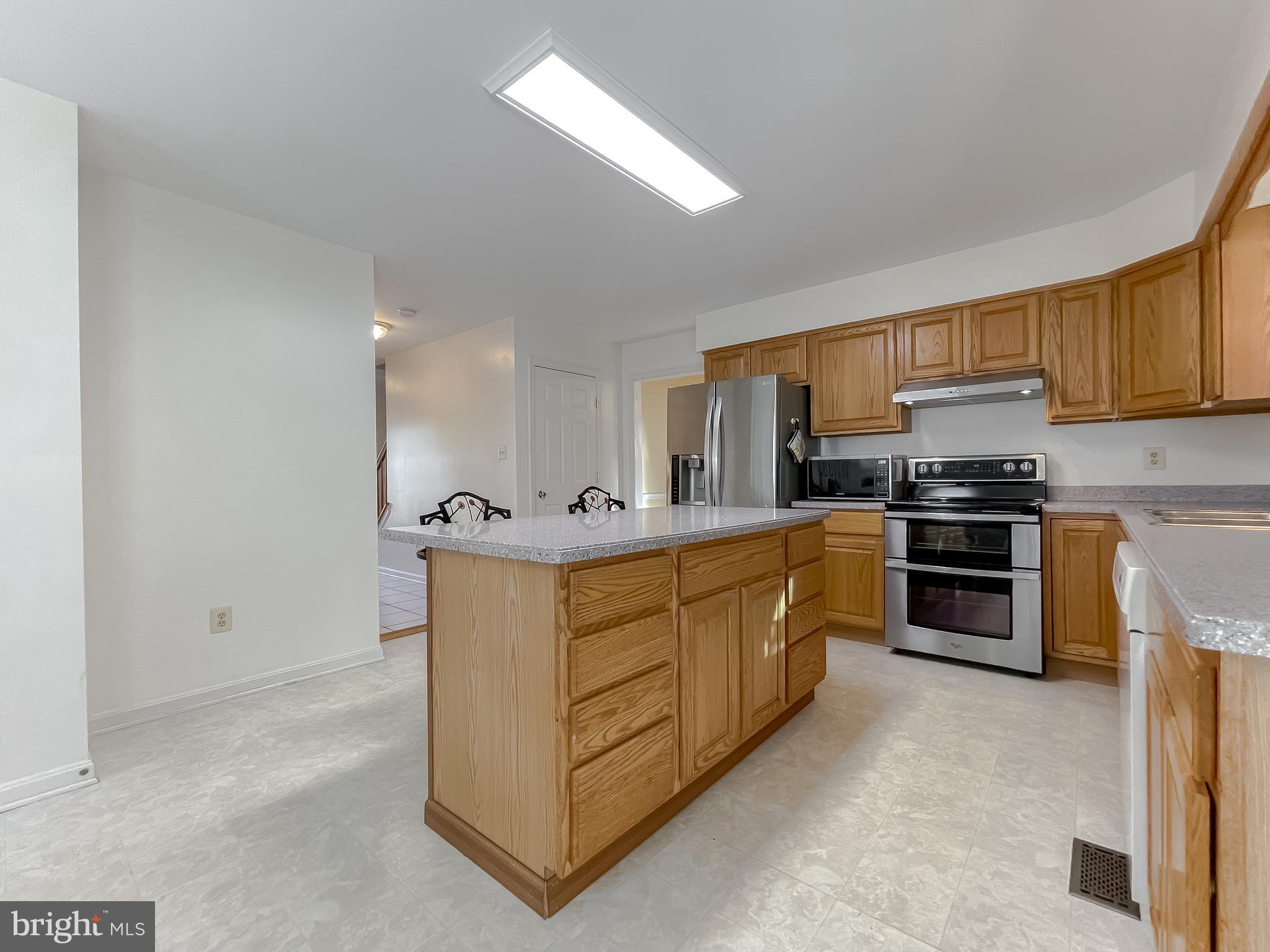 MEADOW LAKE - Residential