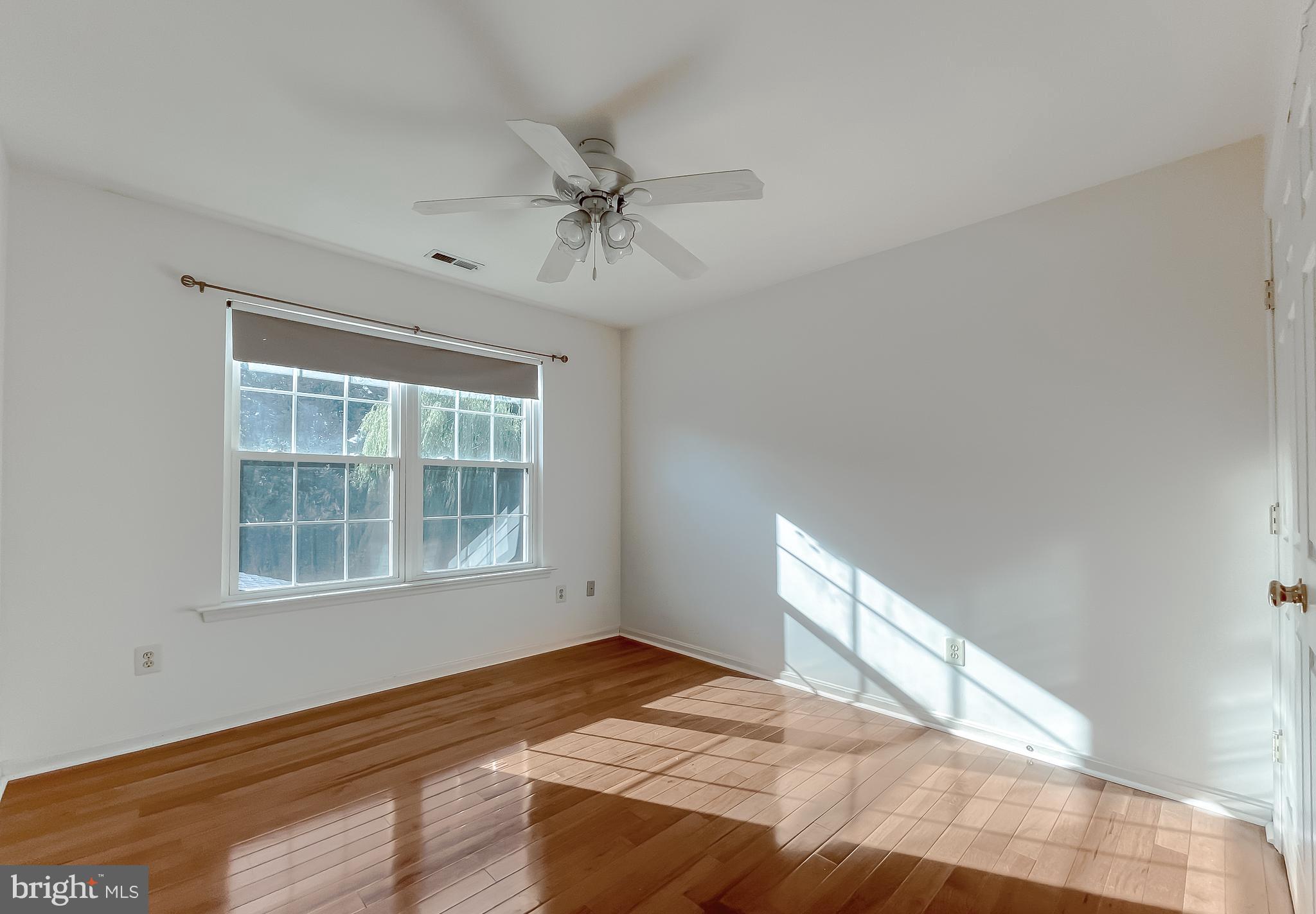 MEADOW LAKE - Residential