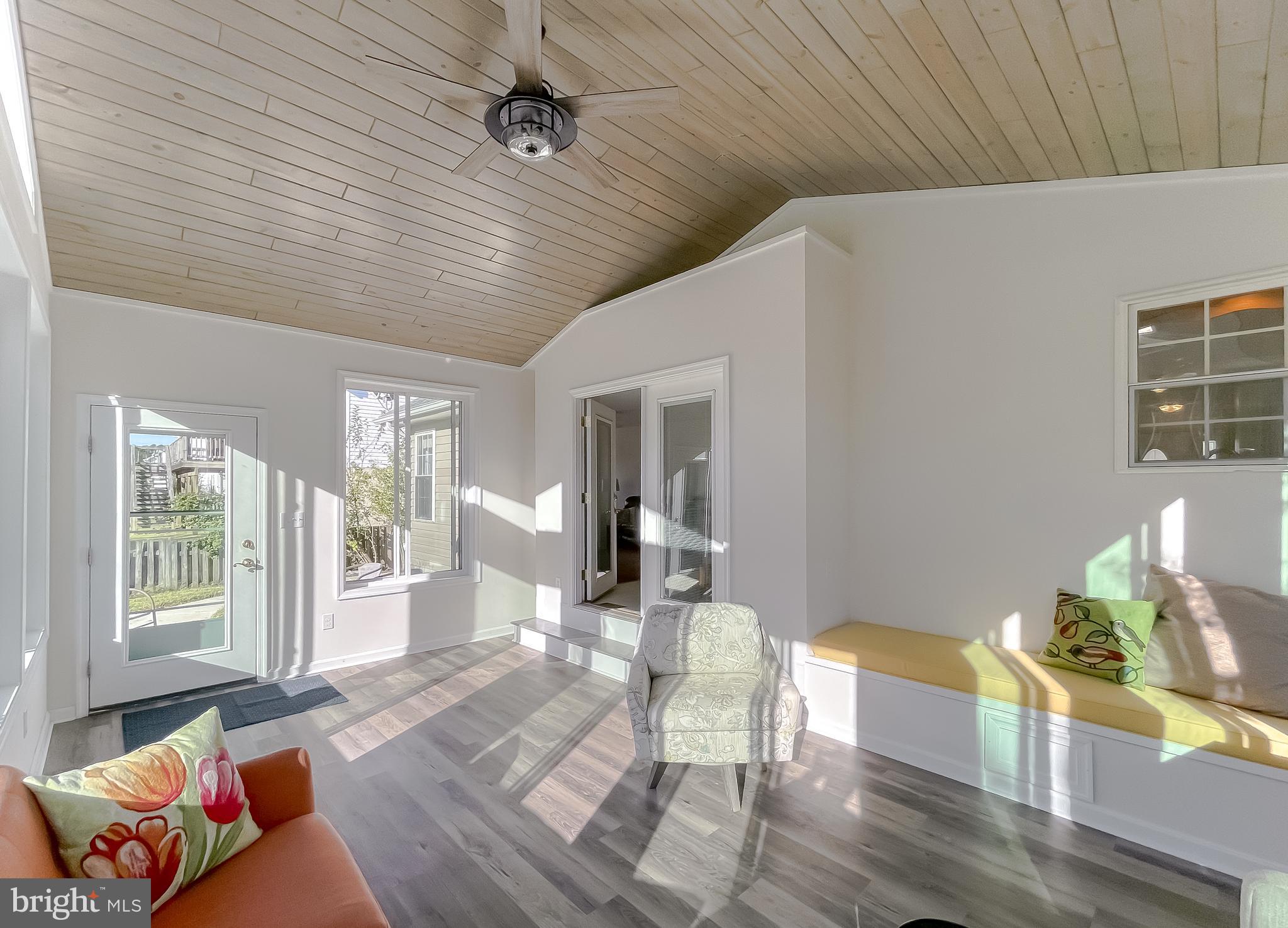 MEADOW LAKE - Residential