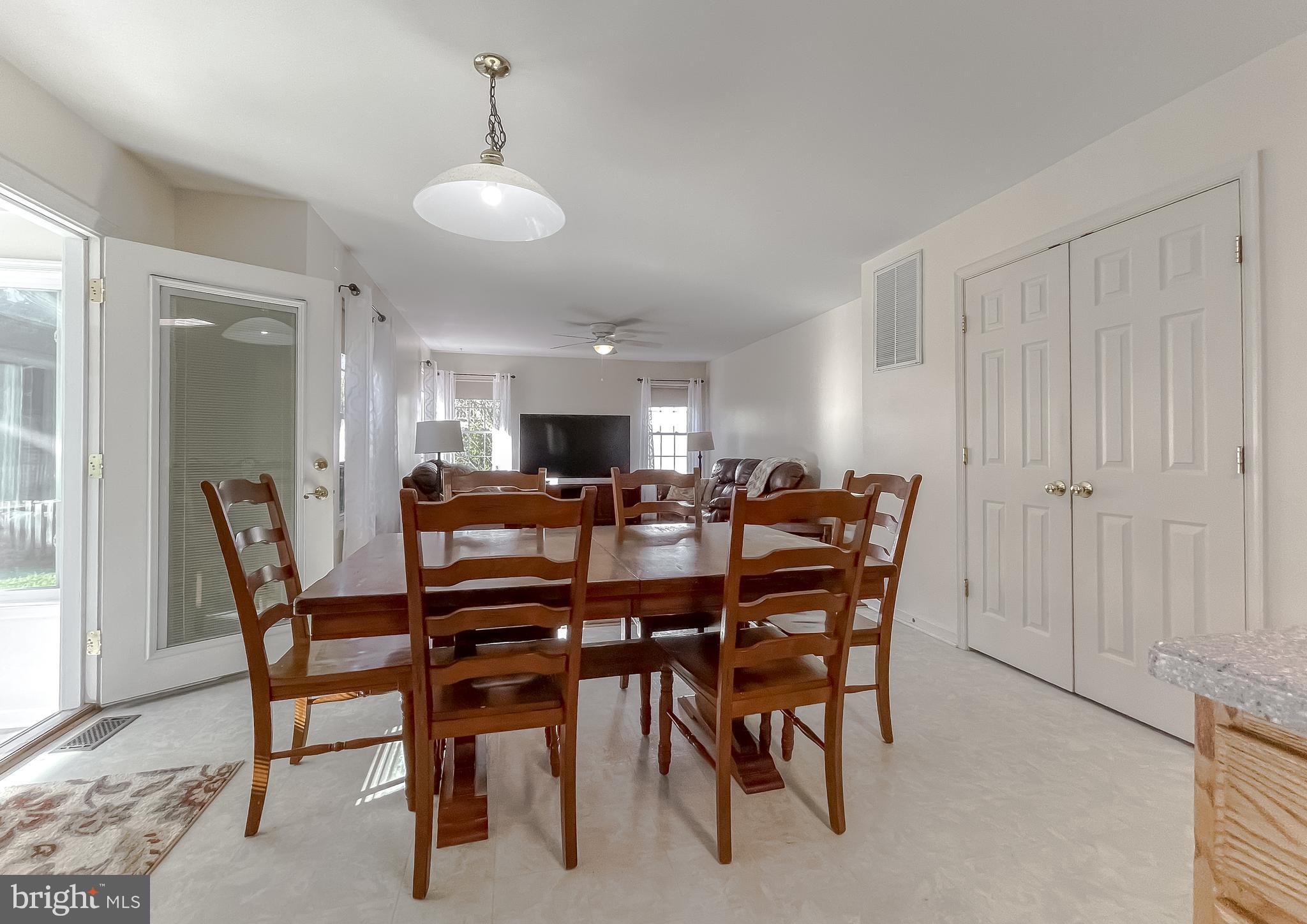 MEADOW LAKE - Residential