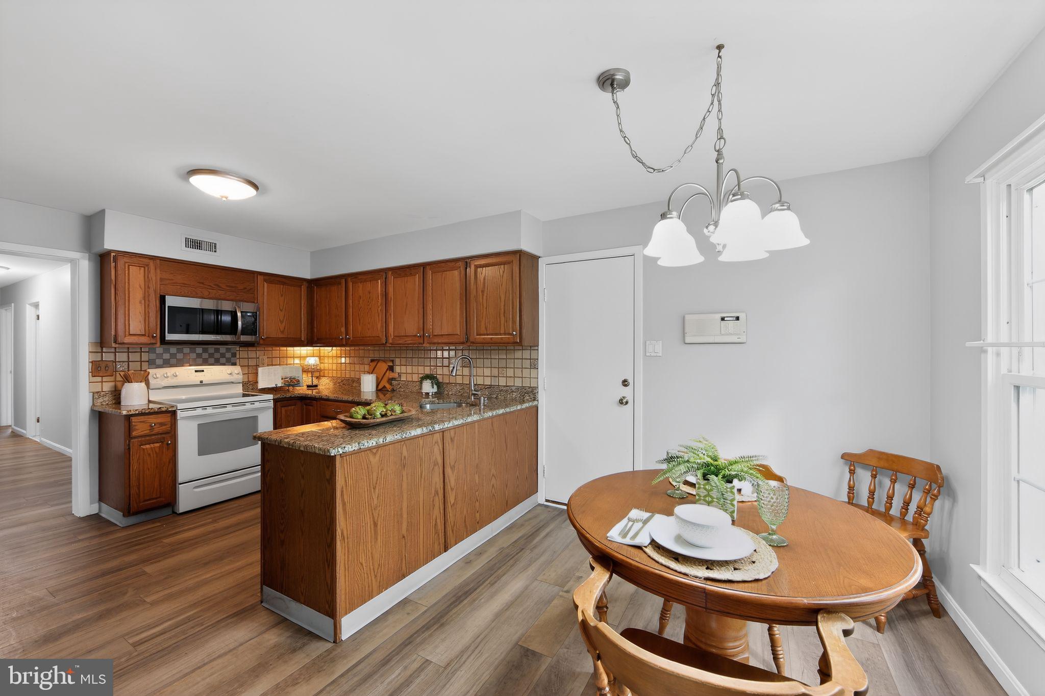 CHESTERFIELD - Residential