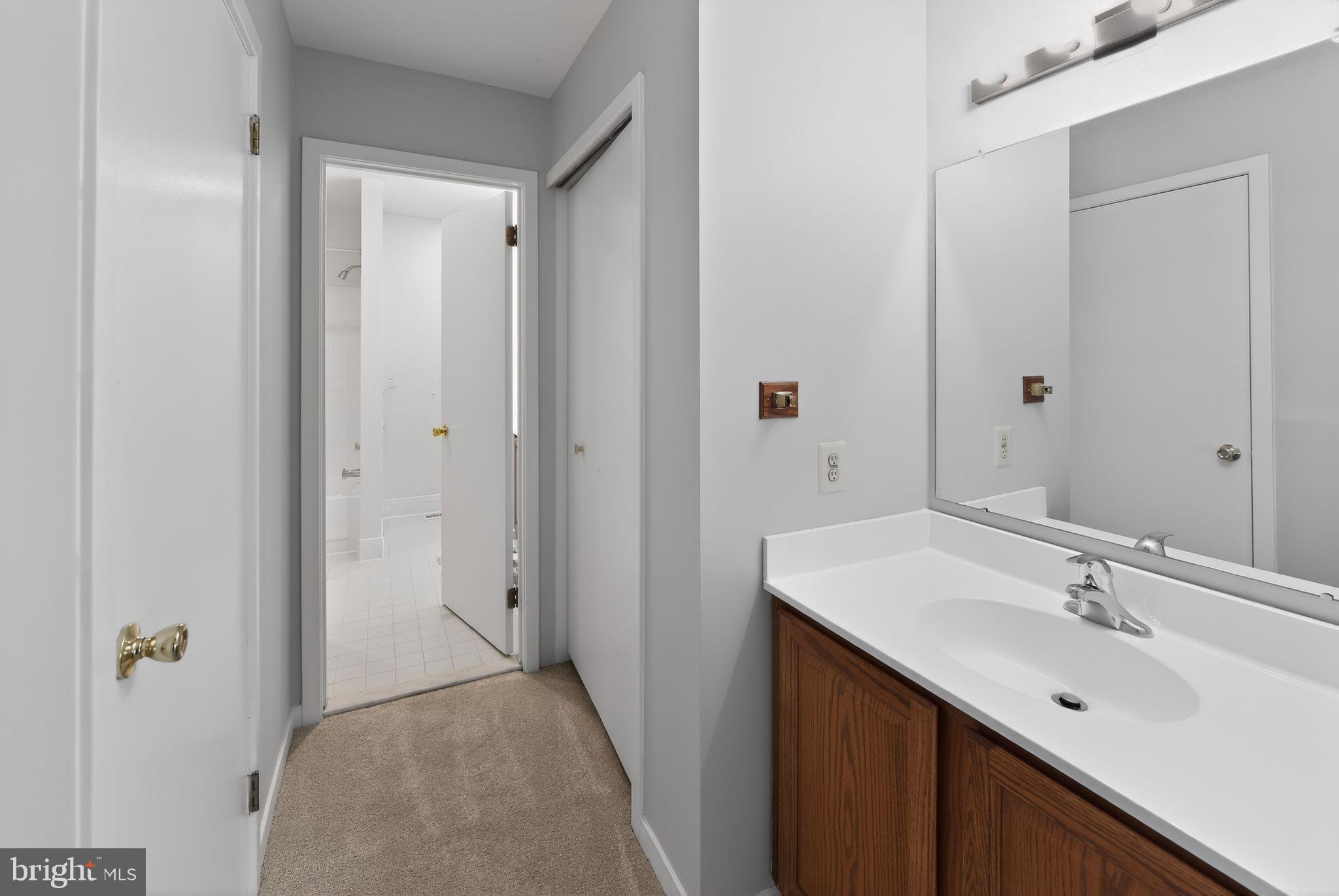 CHESTERFIELD - Residential
