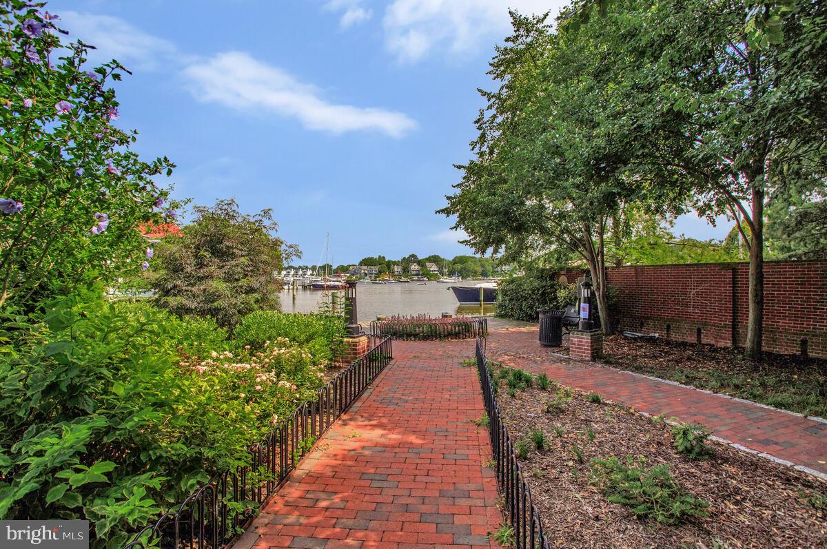 ACTONS LANDING CONDOS - Residential