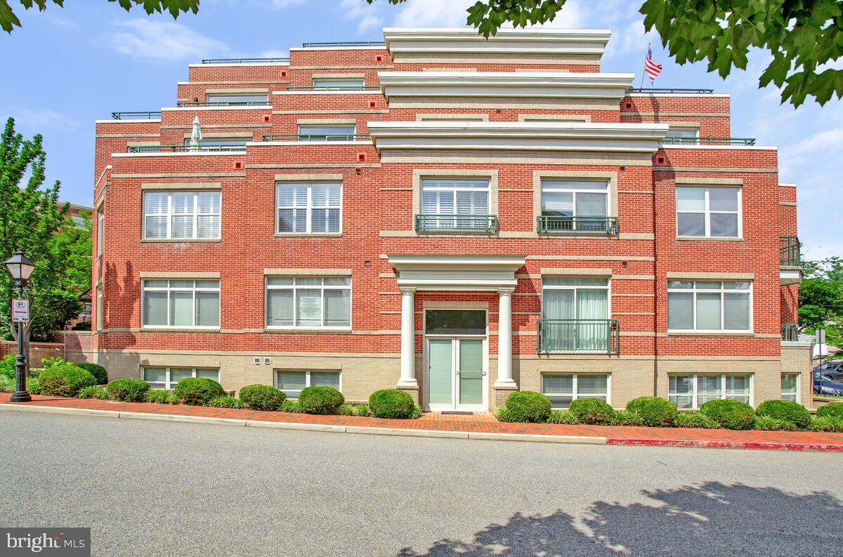 ACTONS LANDING CONDOS - Residential