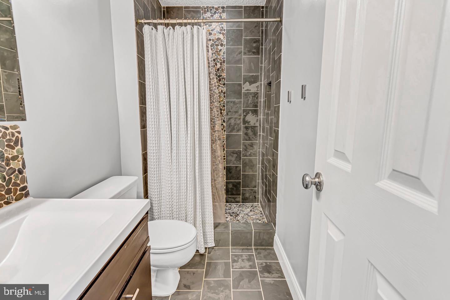 HEIGHTS AT PENDERBROOK - Residential