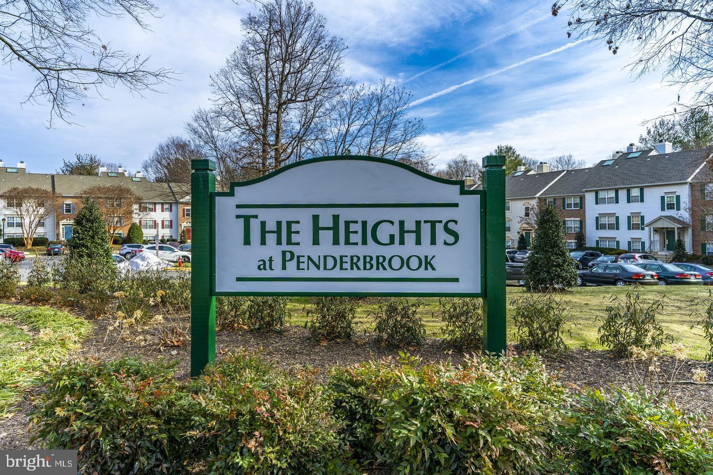 HEIGHTS AT PENDERBROOK - Residential