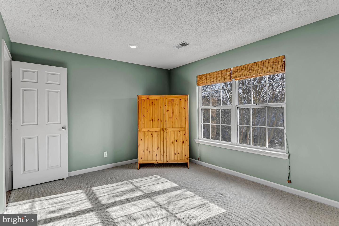 HEIGHTS AT PENDERBROOK - Residential