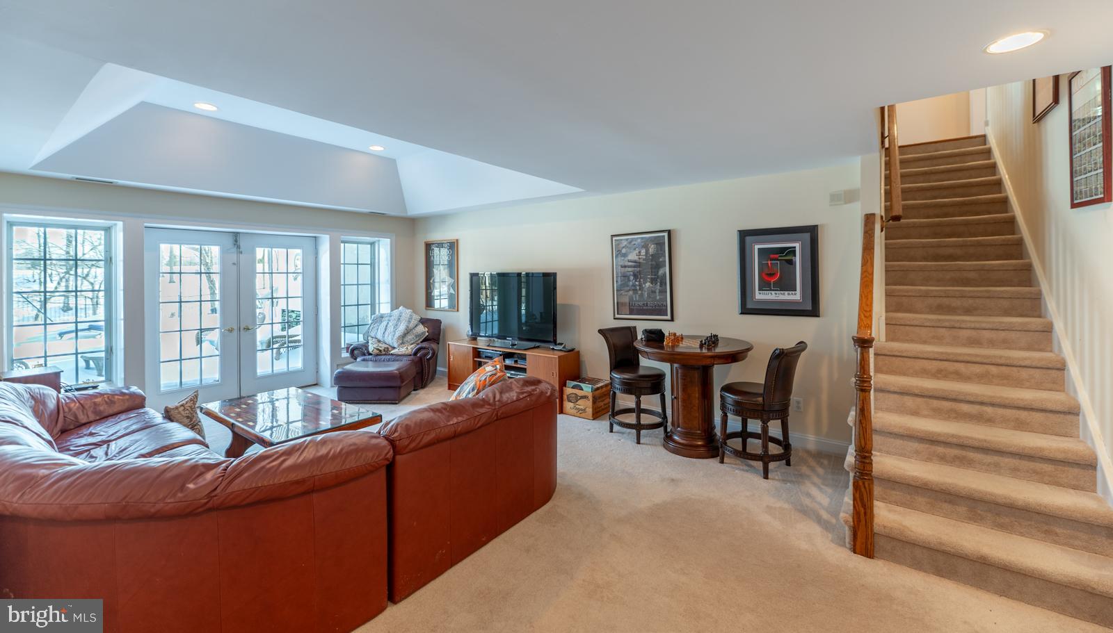 FAWN CREEK - Residential