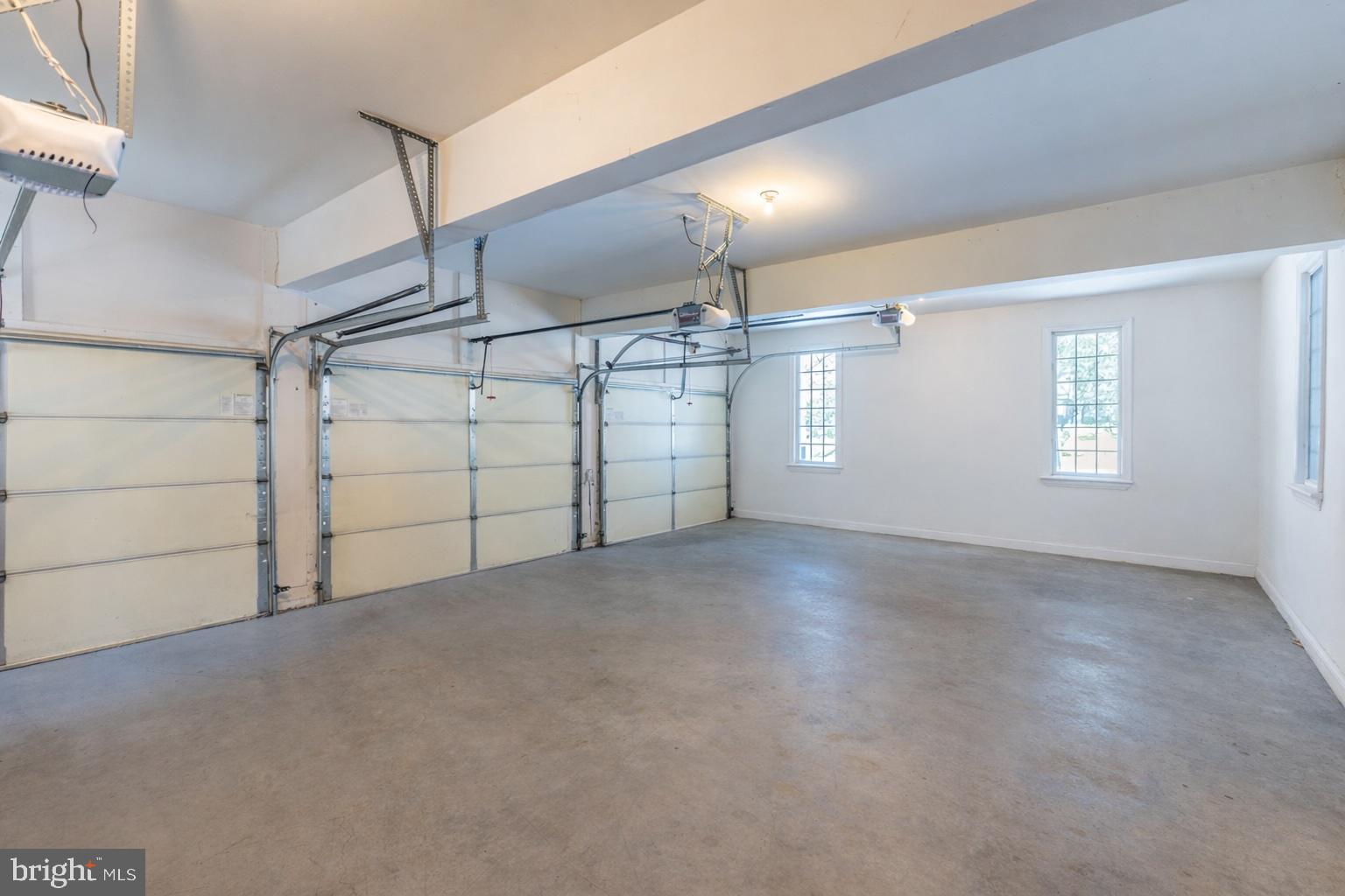 FAWN CREEK - Residential