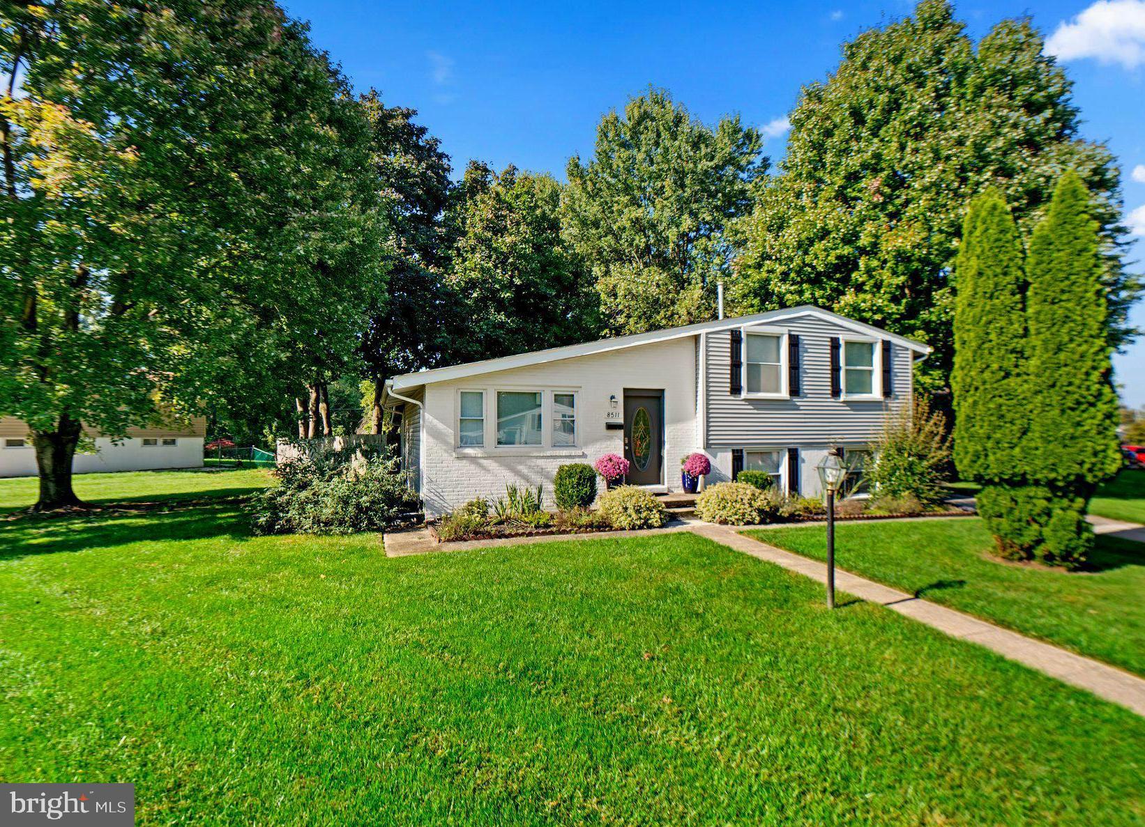 CROWN ESTATES - Residential