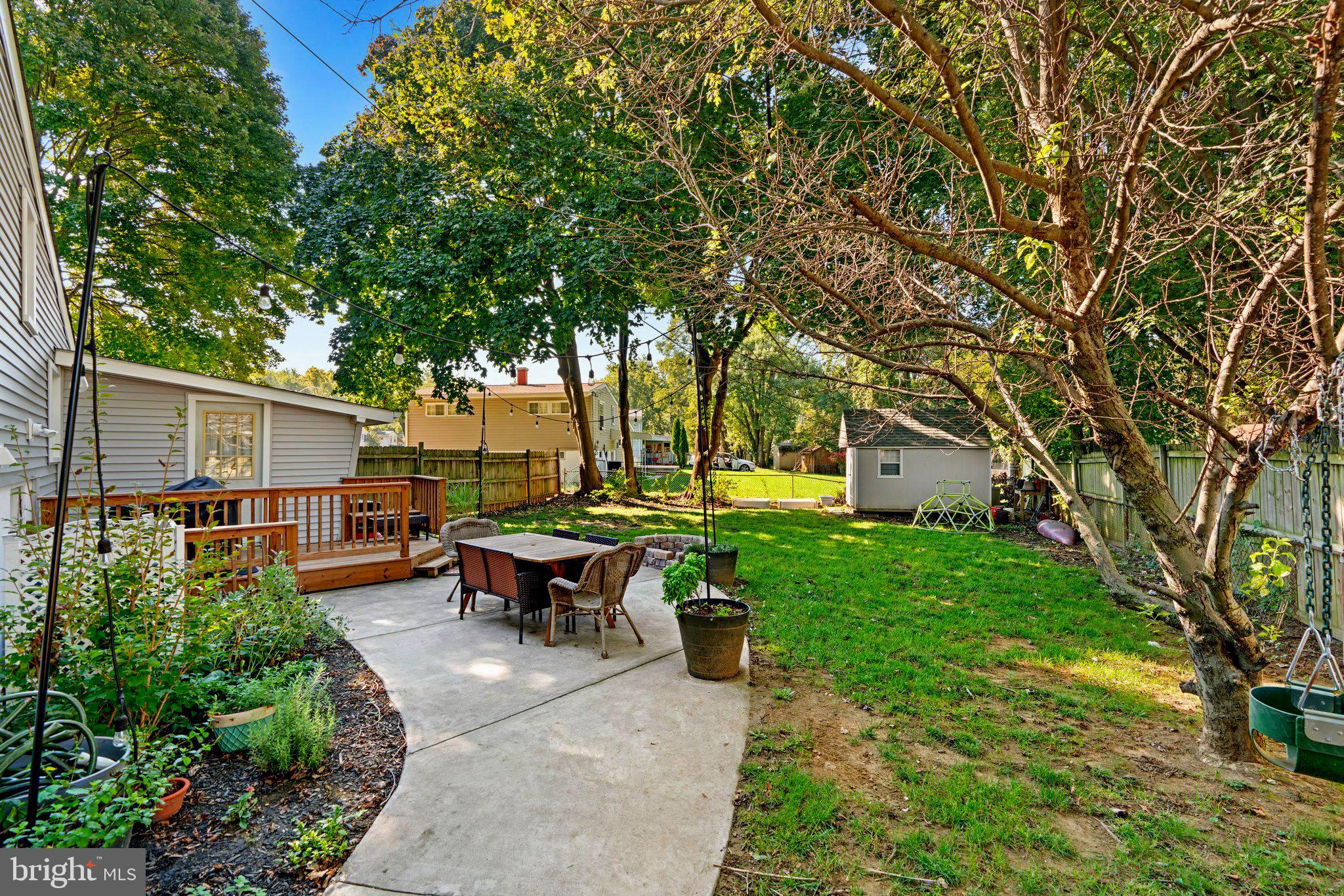 CROWN ESTATES - Residential