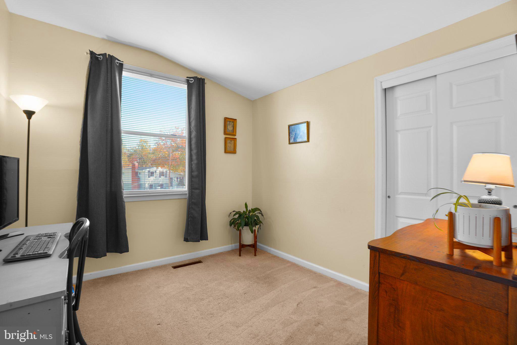 CROWN ESTATES - Residential