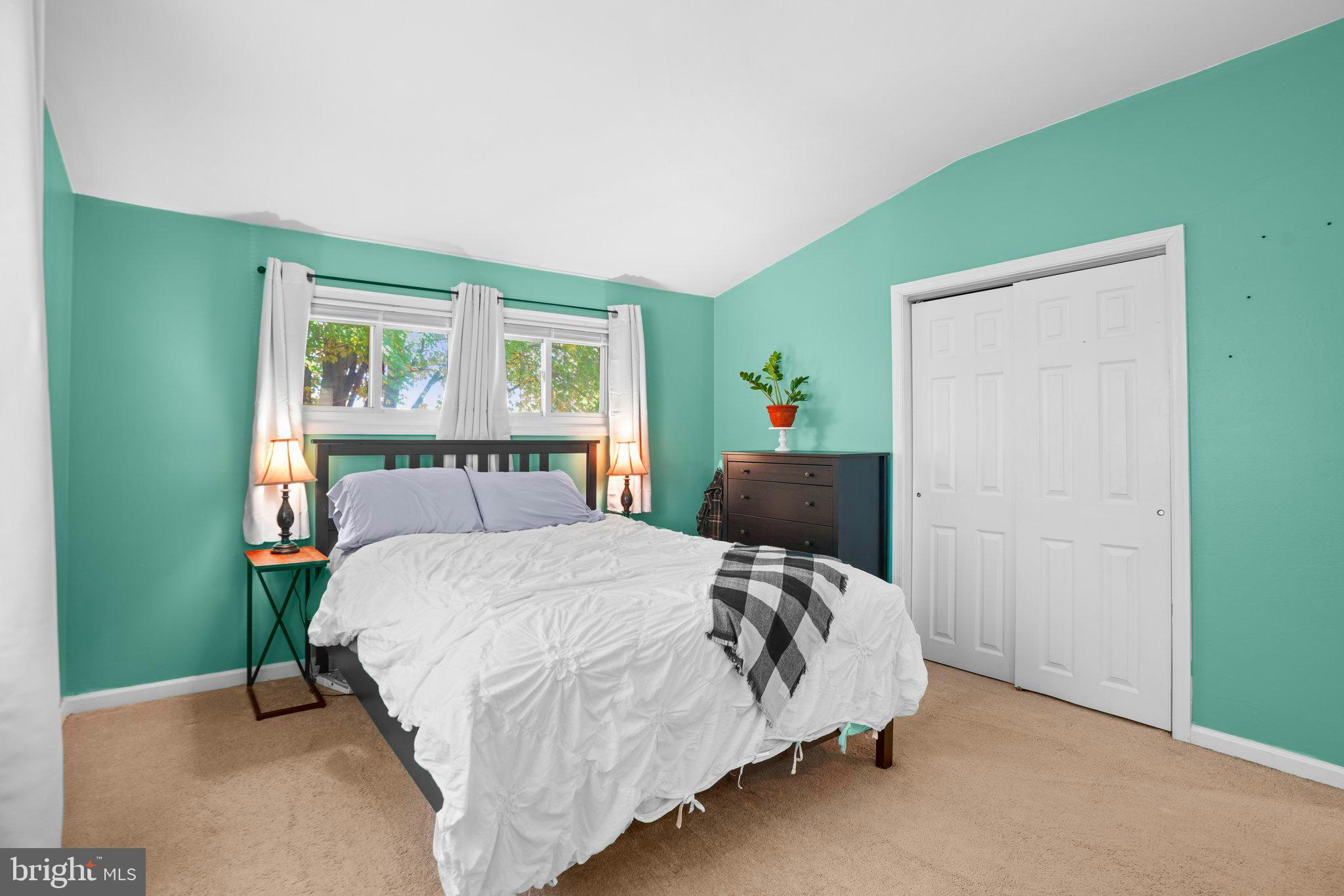 CROWN ESTATES - Residential