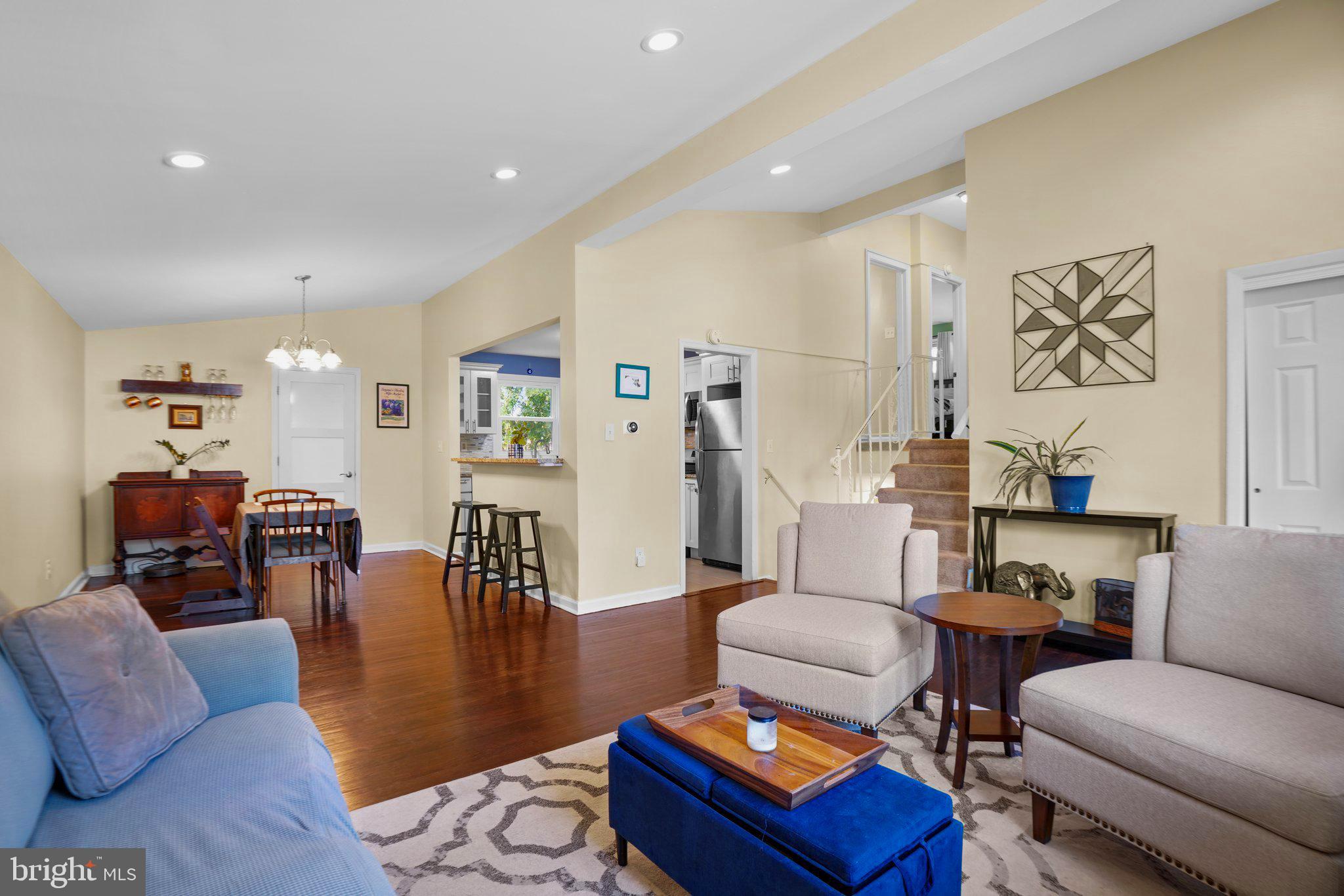 CROWN ESTATES - Residential