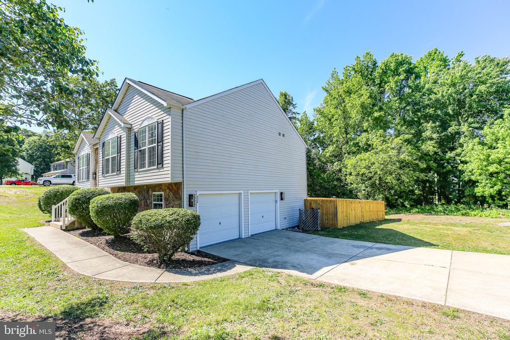 Photo of 424 Laurel Avenue, FREDERICKSBURG, VA 22408 (MLS # VASP2041792)