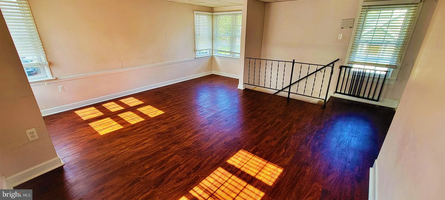 Northfield, New Jersey 08225, United States, 2 Bedrooms Bedrooms, ,1 BathroomBathrooms,Residential,Active,220740