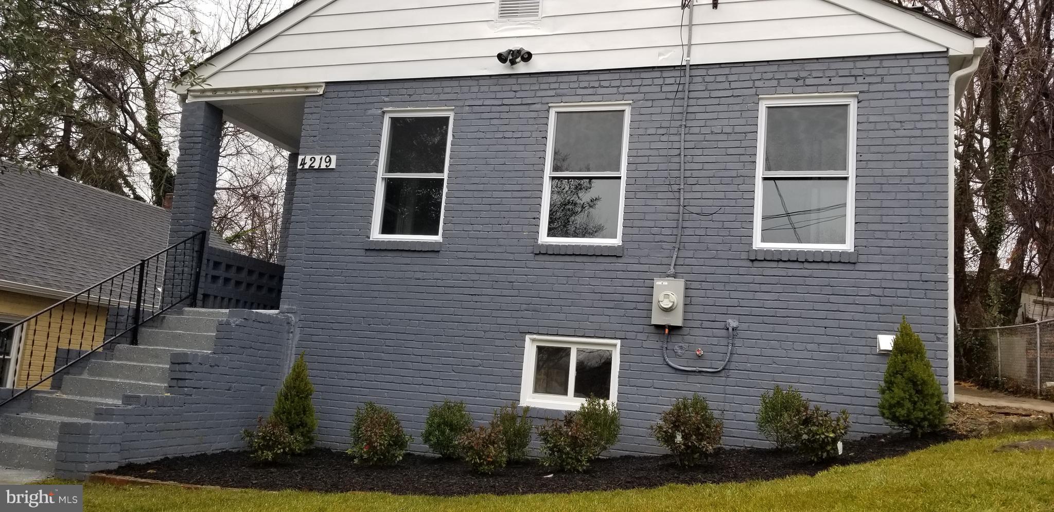 BRADBURY HEIGHTS - Residential