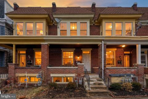 Photo of 2605 N 6th Street, HARRISBURG, PA 17110 (MLS # PADA2056988)