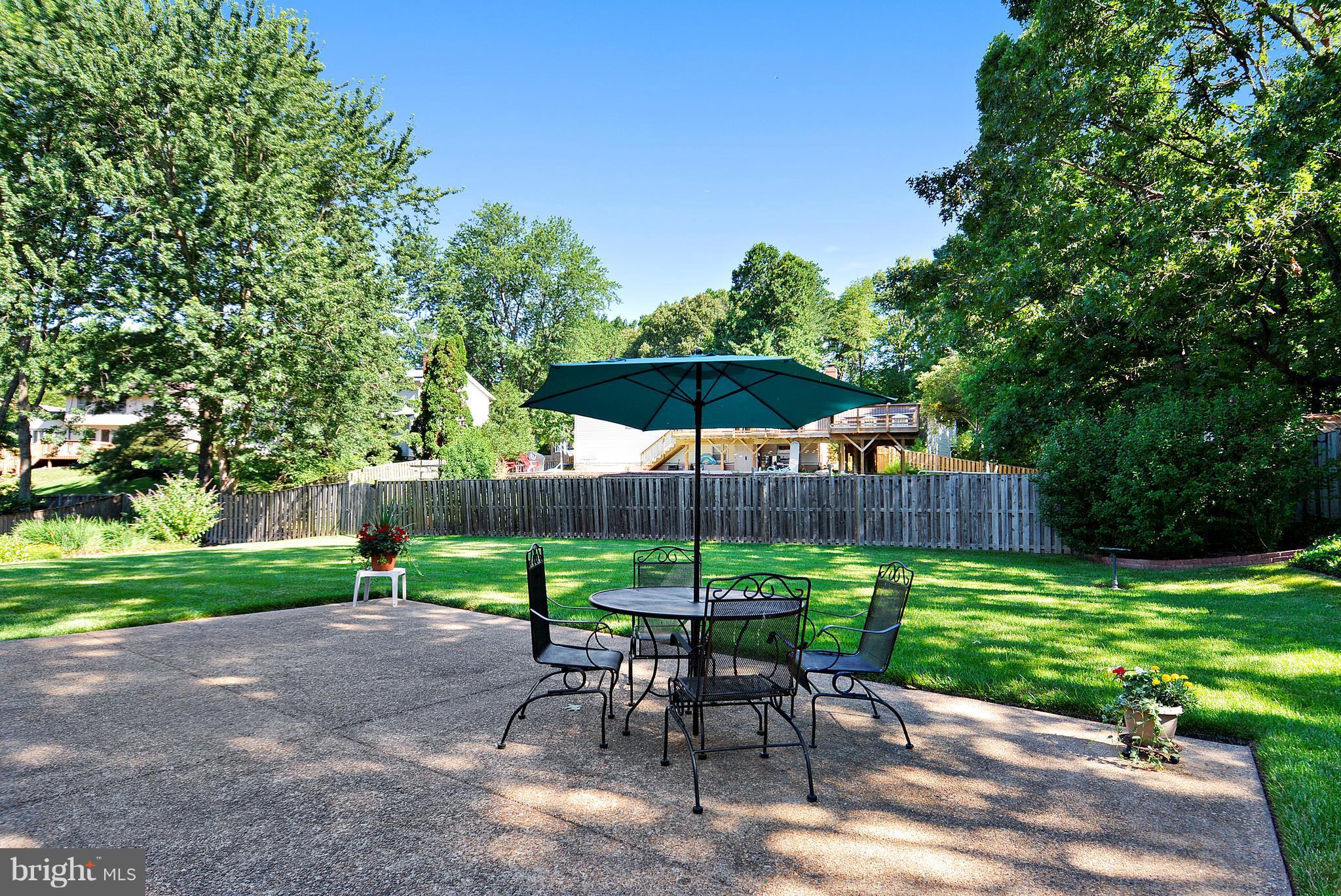 LAKEWOOD HILLS - Residential