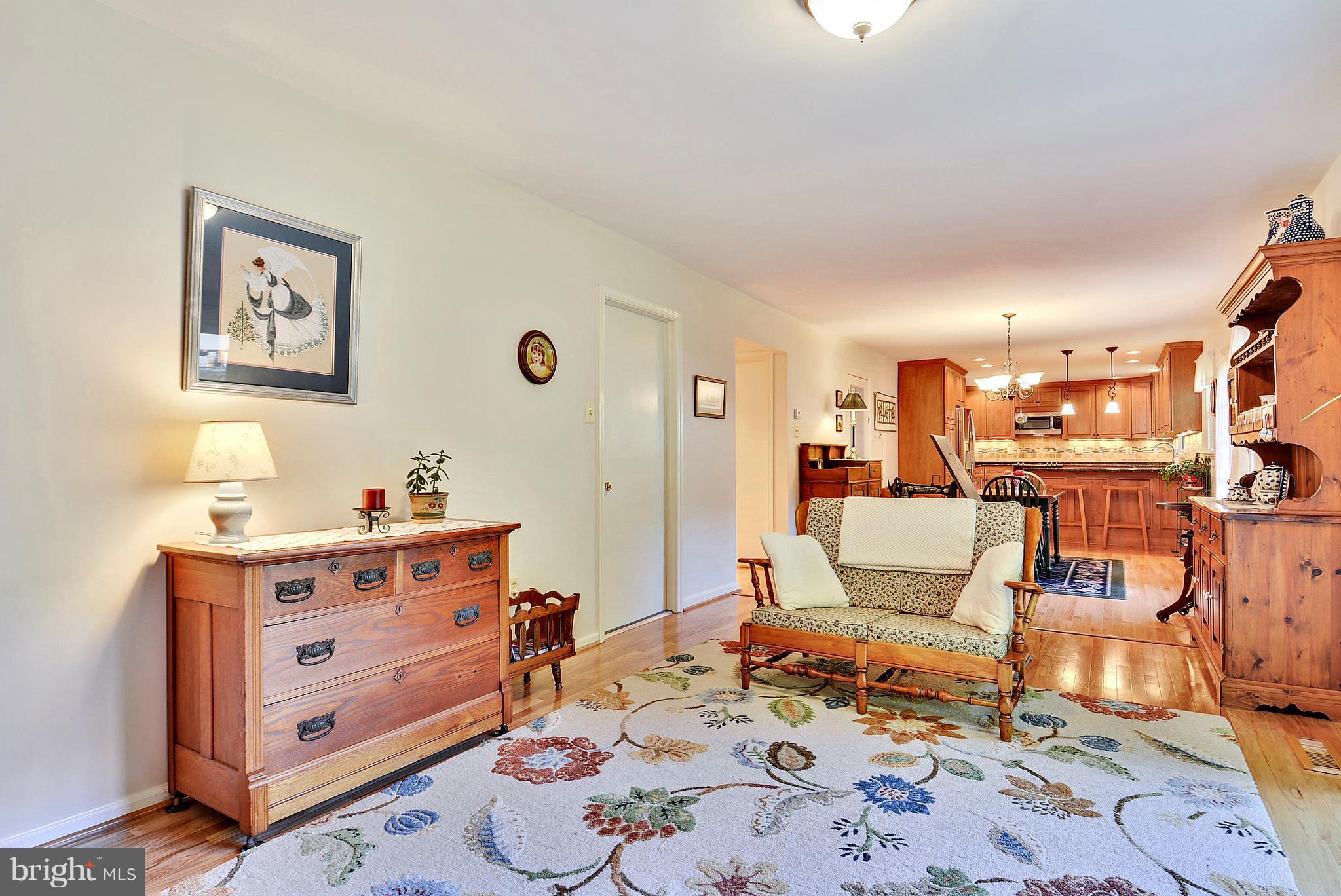 LAKEWOOD HILLS - Residential