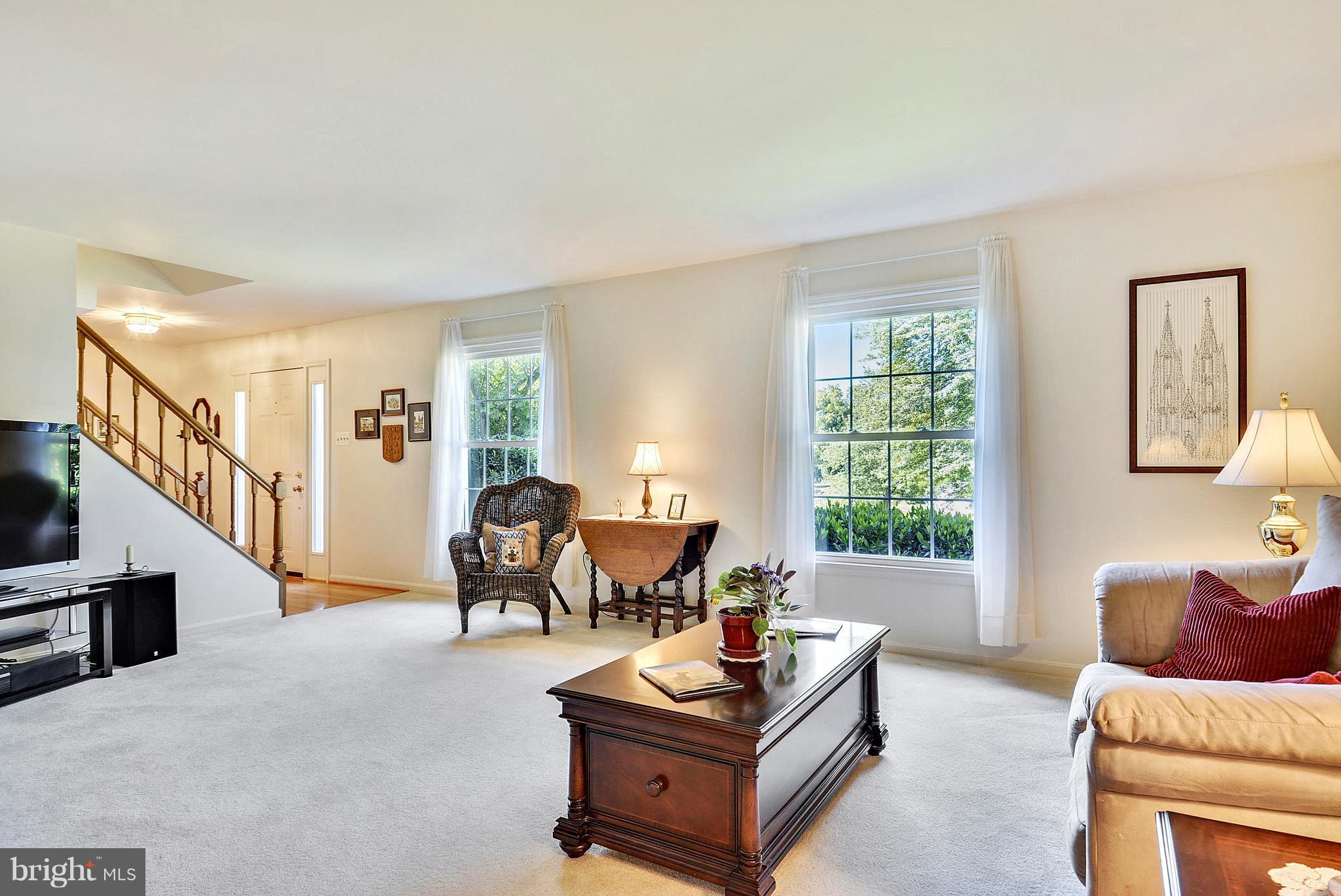 LAKEWOOD HILLS - Residential