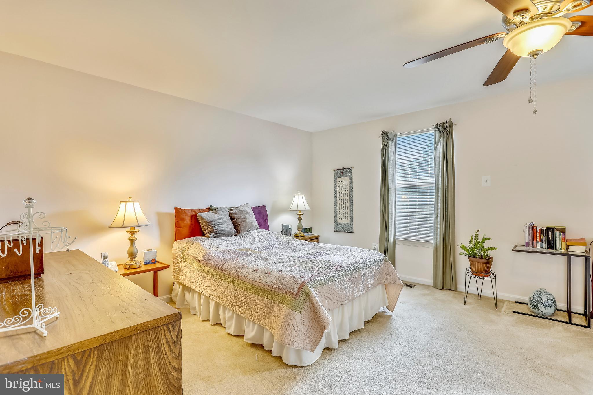 HALLOWELL - Residential