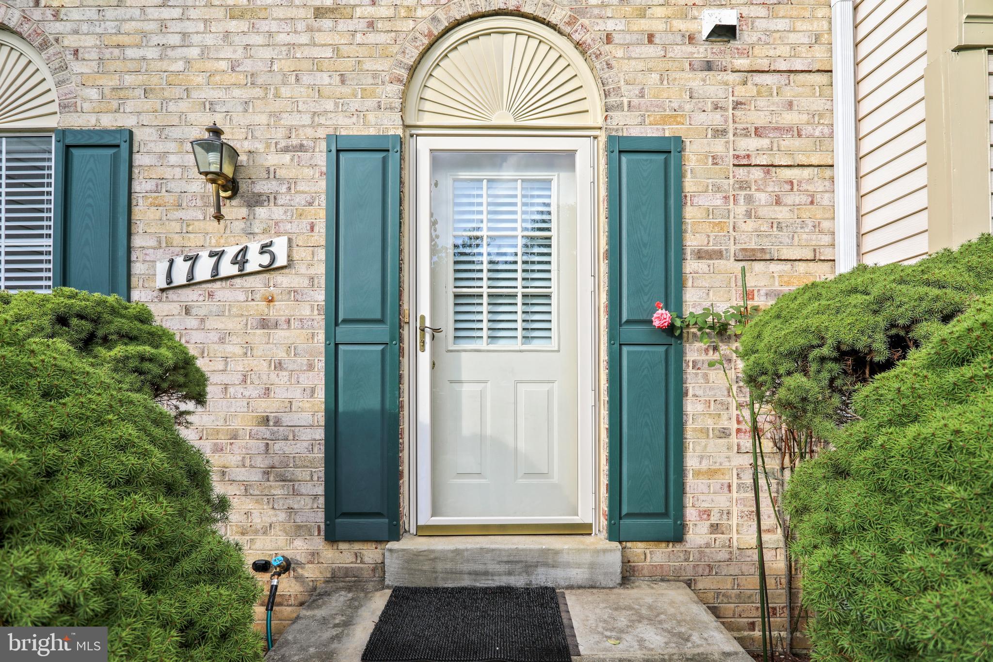 HALLOWELL - Residential