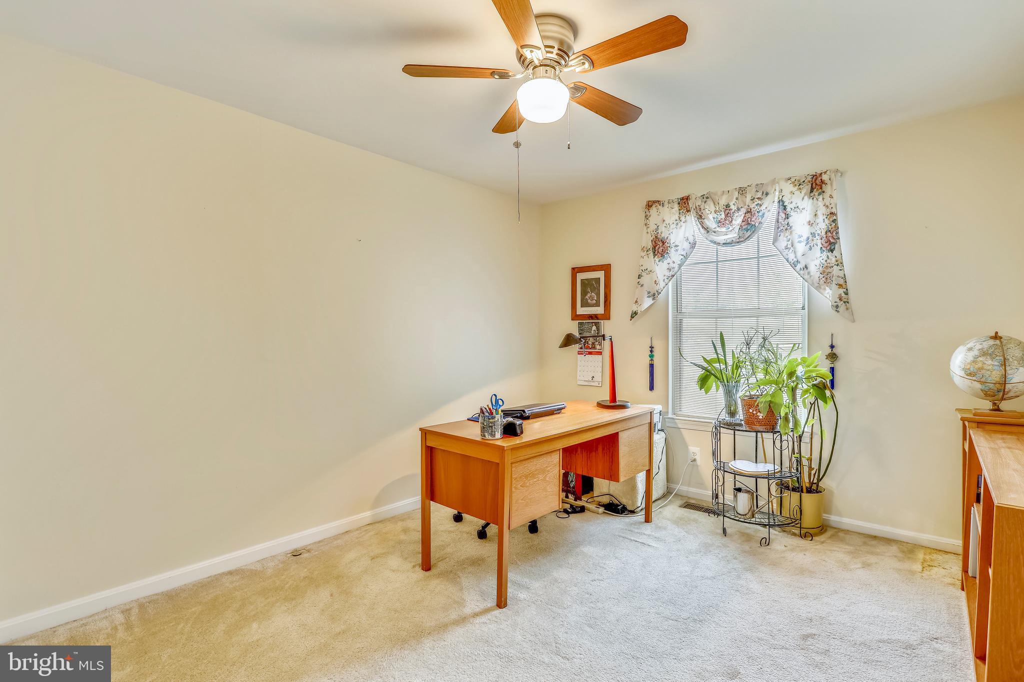 HALLOWELL - Residential