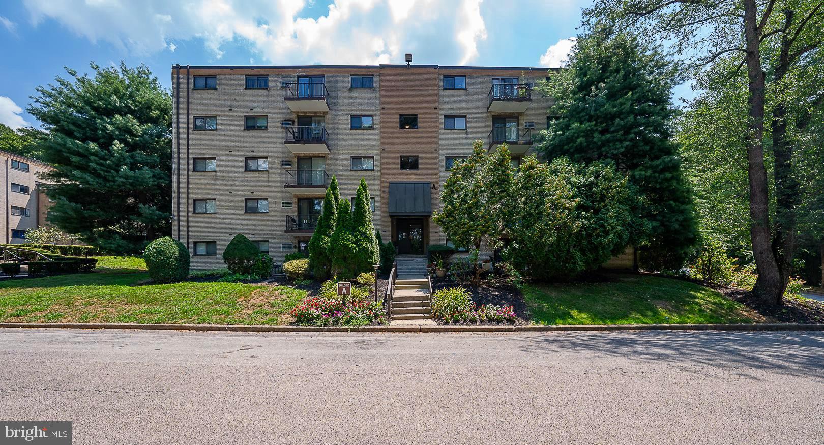 400 GLENDALE ROAD 44