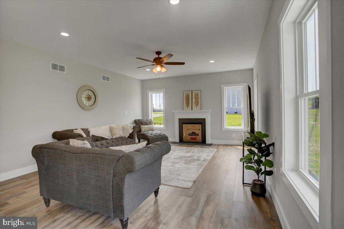 CUMBERLAND RANGE ESTATES - Residential