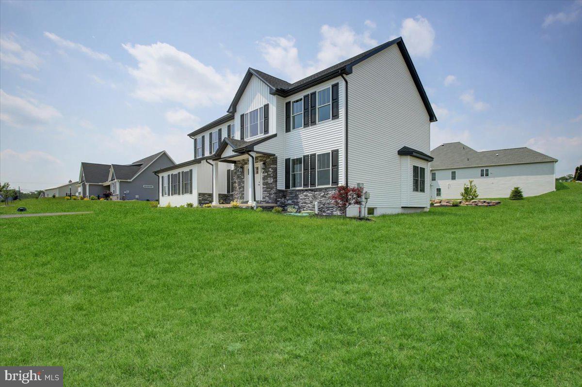 CUMBERLAND RANGE ESTATES - Residential