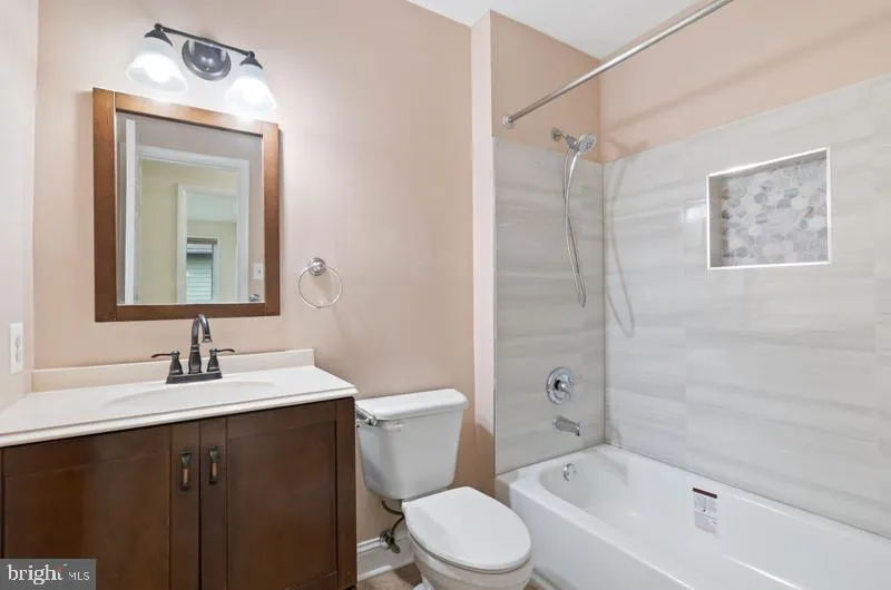 Germantown, Maryland 20874, United States, 3 Bedrooms Bedrooms, ,4 BathroomsBathrooms,Residential,Pending,187080