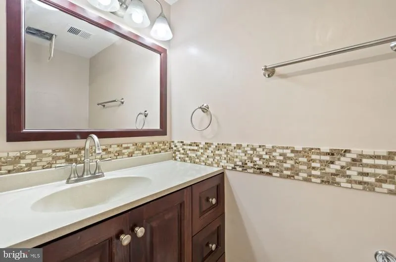 Germantown, Maryland 20874, United States, 3 Bedrooms Bedrooms, ,4 BathroomsBathrooms,Residential,Pending,187080