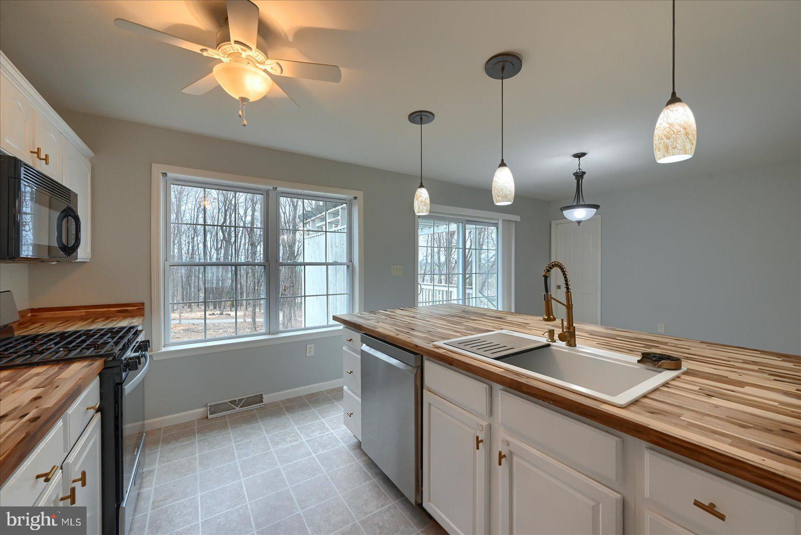 CAMBRIDGE HEIGHTS - Residential