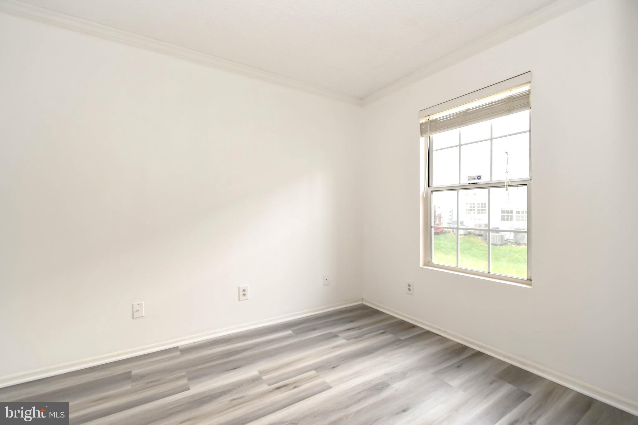 FOX CHASE/EXETER - Residential