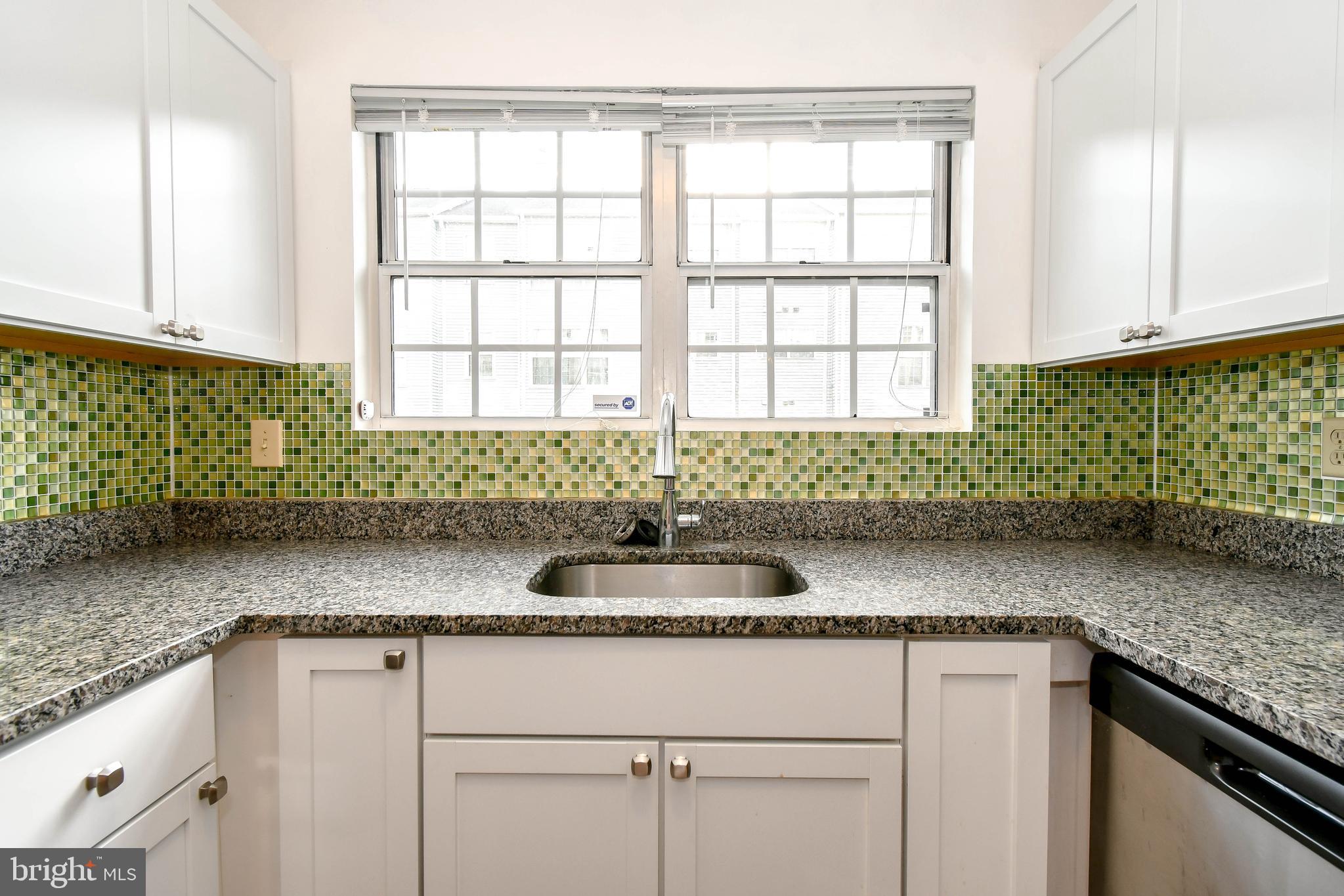 FOX CHASE/EXETER - Residential