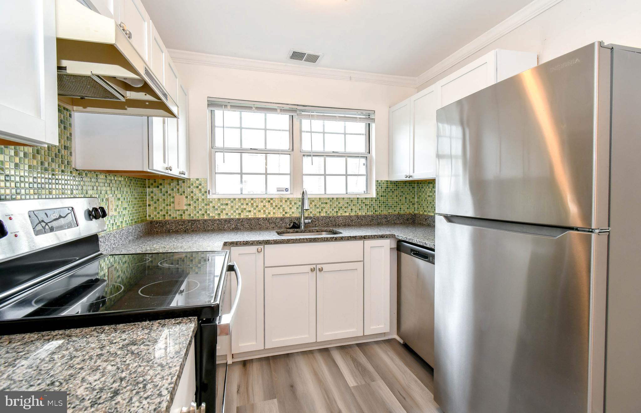 FOX CHASE/EXETER - Residential