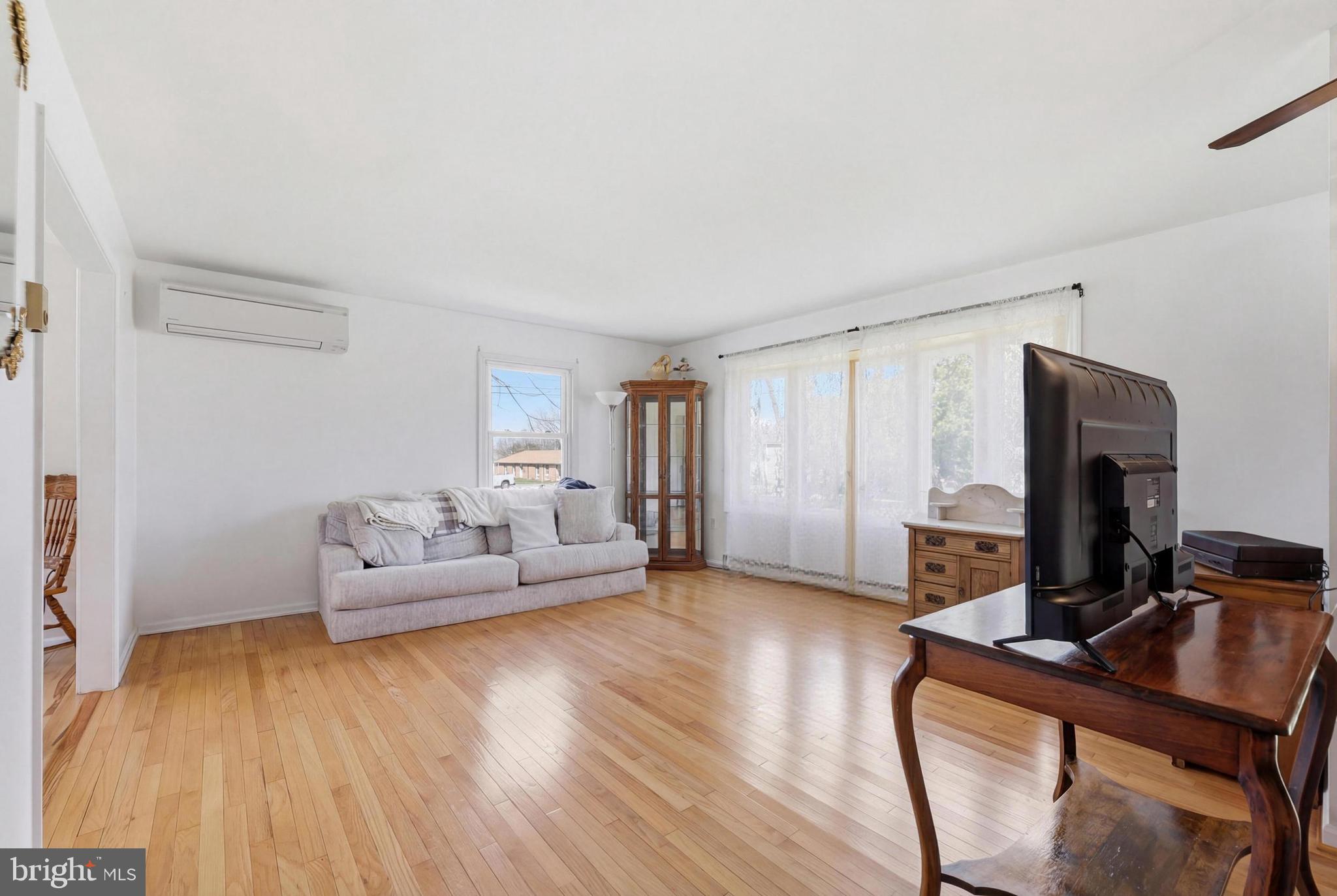 TUSCAWILLA HILLS - Residential