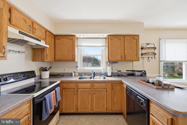 TUSCAWILLA HILLS - Residential