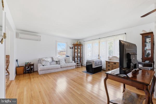 TUSCAWILLA HILLS - Residential