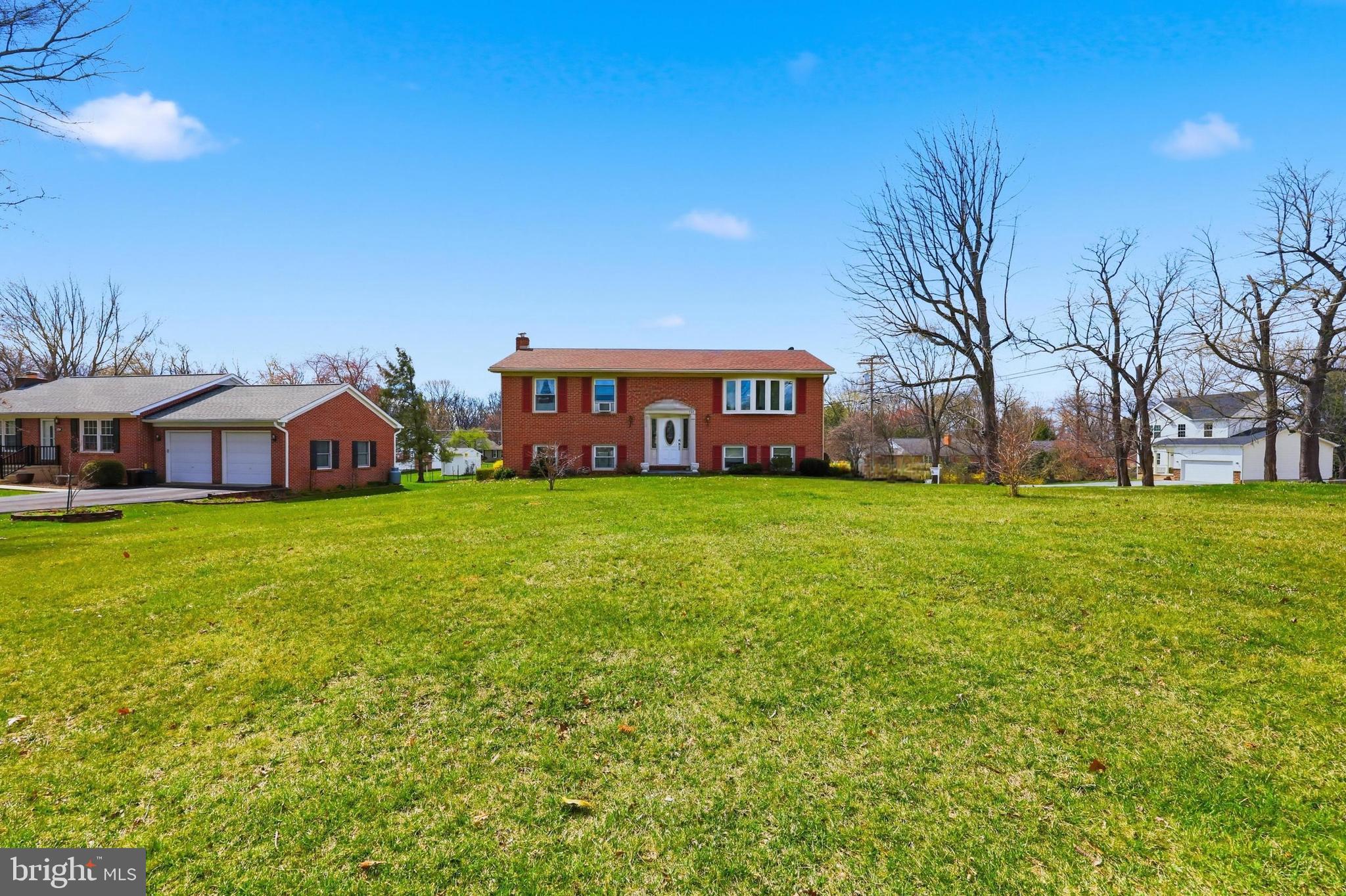 TUSCAWILLA HILLS - Residential