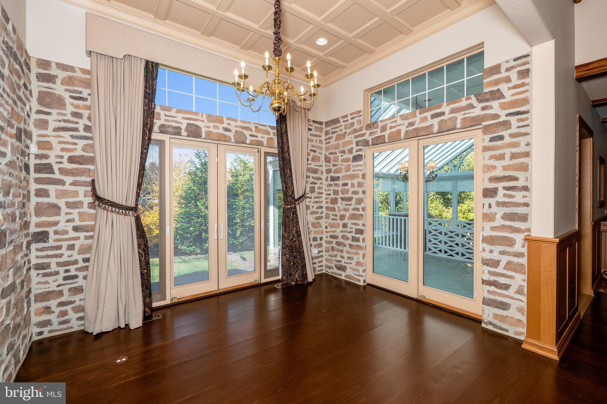 THE VILLAS @ SAUCON - Residential