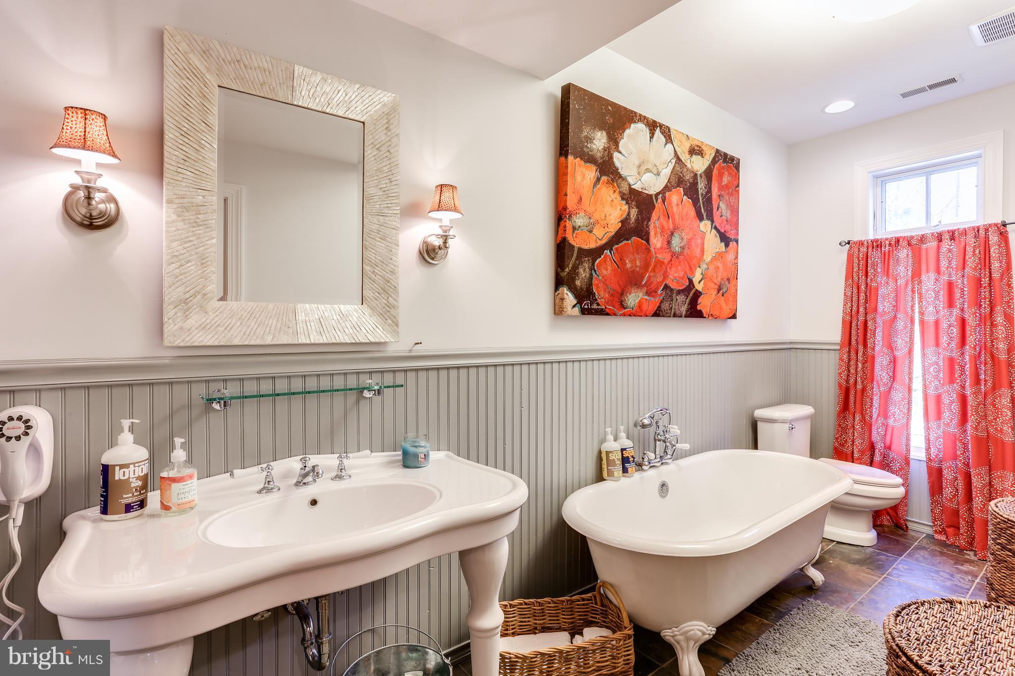 MAYS CHAPEL - Residential Lease