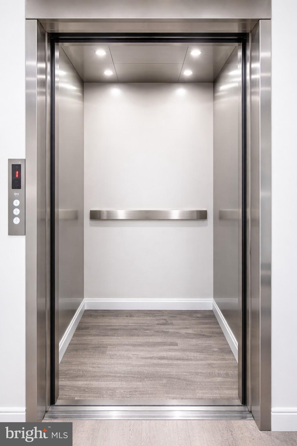 RIDGE GROVE ESTATES - Residential