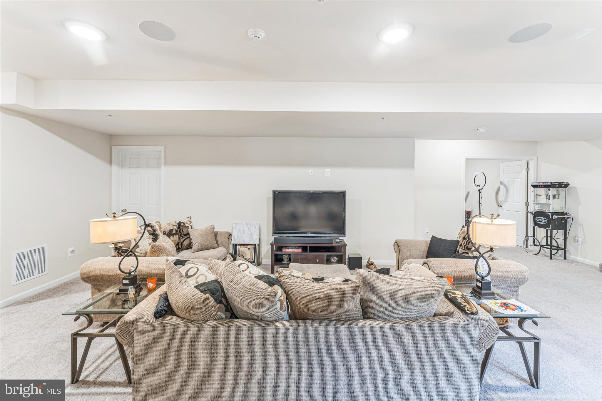 RIDGE GROVE ESTATES - Residential