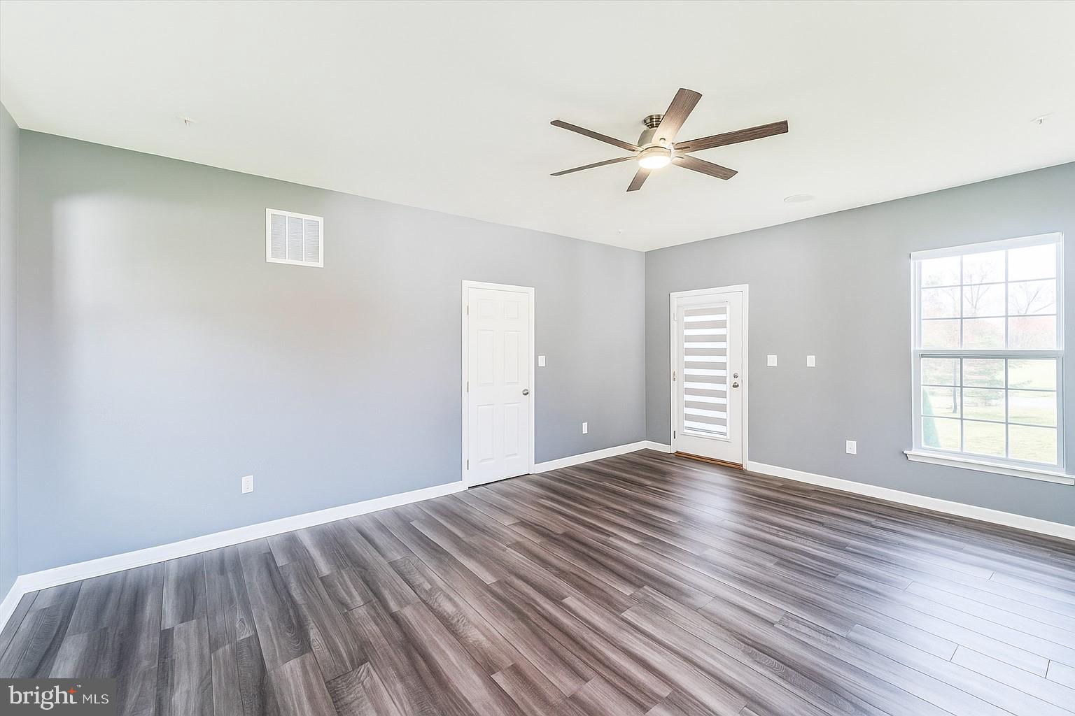 RIDGE GROVE ESTATES - Residential