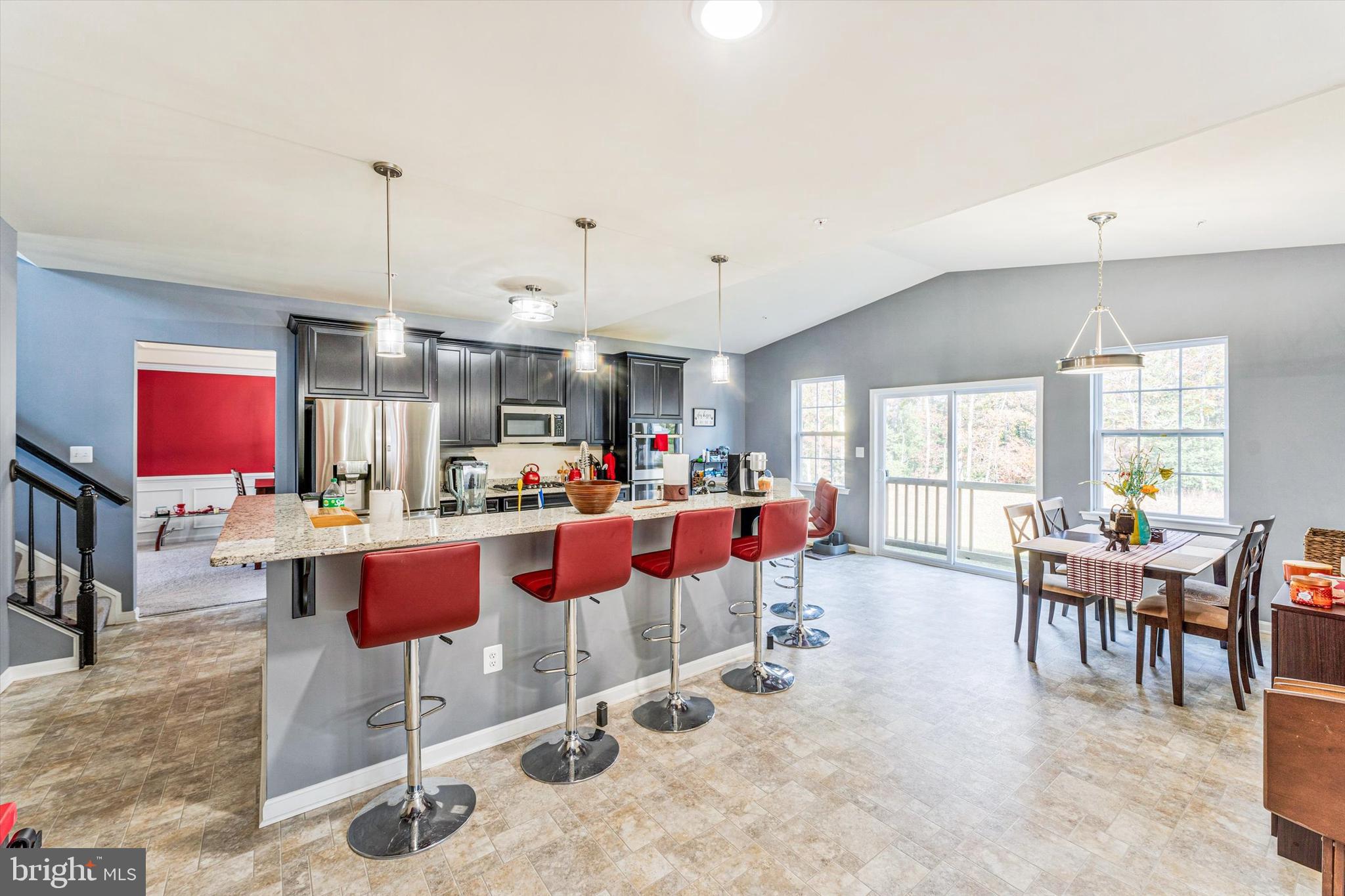 RIDGE GROVE ESTATES - Residential