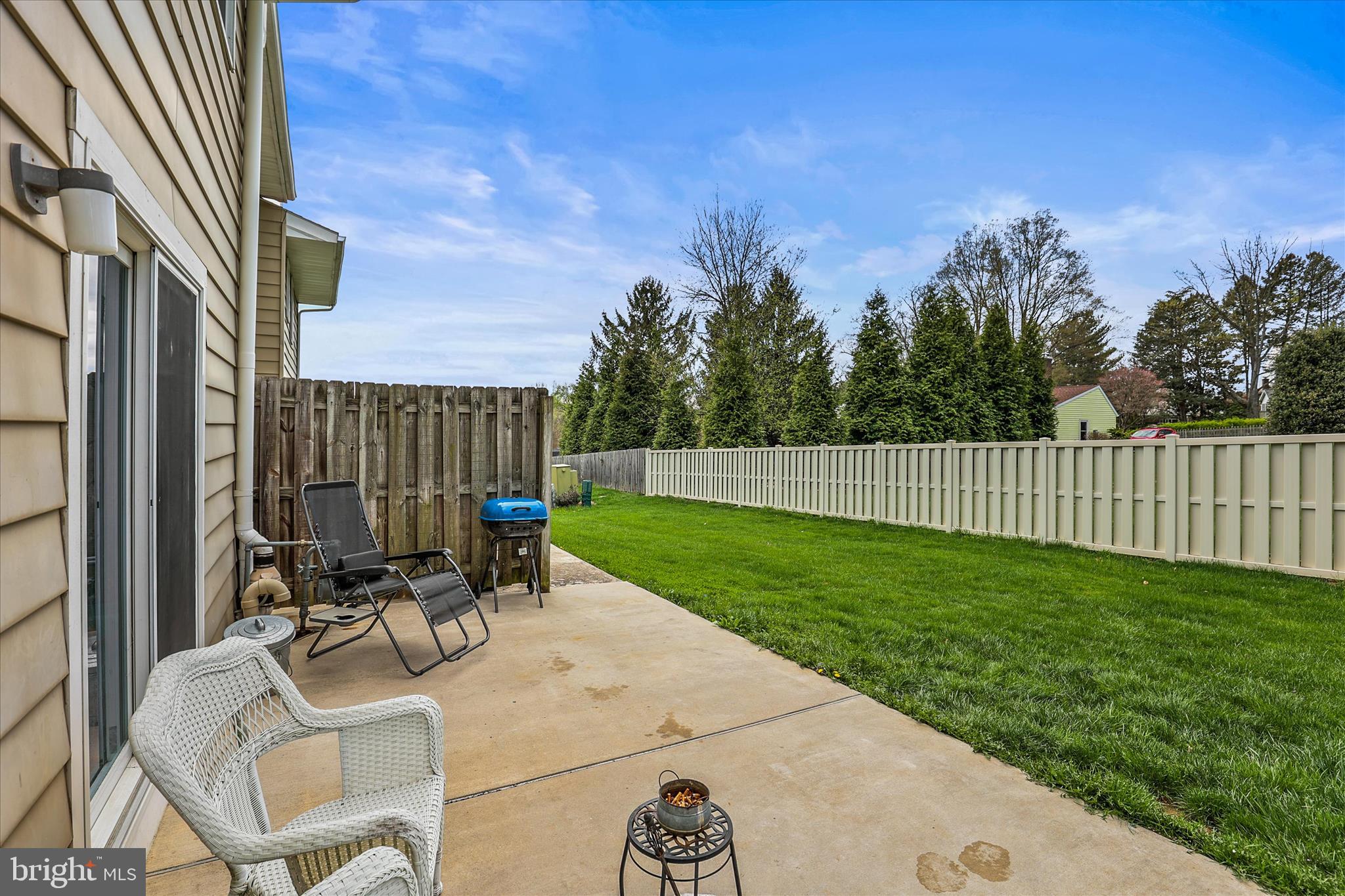 VILLAGE OF FOX RUN - Residential